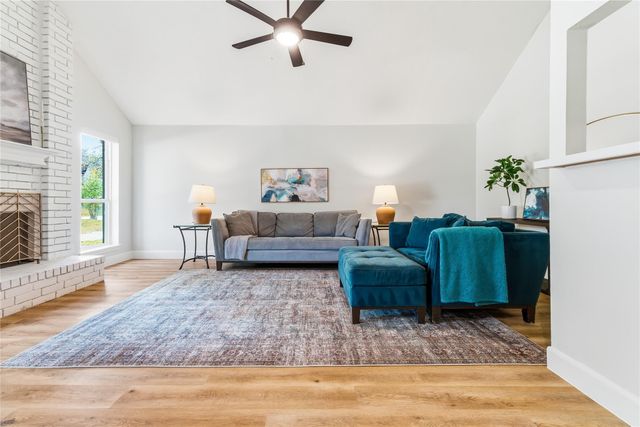 2218 Hickory Lawn Drive, Houston, TX 77077