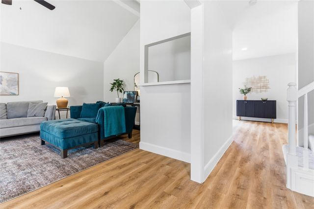 2218 Hickory Lawn Drive, Houston, TX 77077