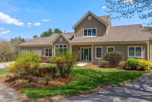 4 Arbella Rd 4, Bedford, MA 01730