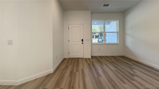 6575 N Grayton Terrace, Dunnellon, FL 34433