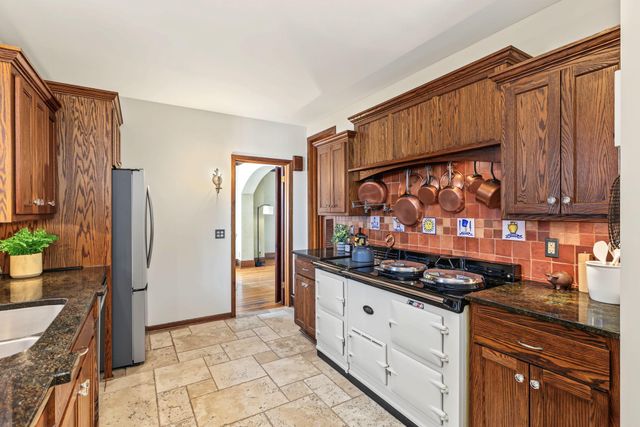 5228 James Avenue S, Minneapolis, MN 55419