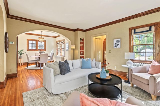 5228 James Avenue S, Minneapolis, MN 55419