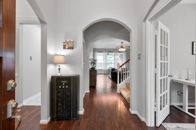 2 Westward Ridge Place, The Woodlands, TX 77384