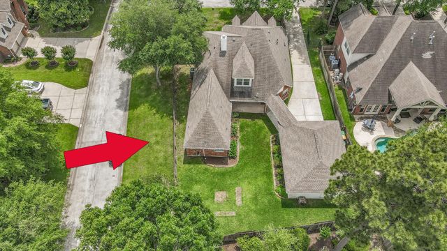 2 Westward Ridge Place, The Woodlands, TX 77384