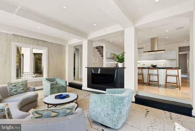 6936 CARMICHAEL AVE, Bethesda, MD 20817