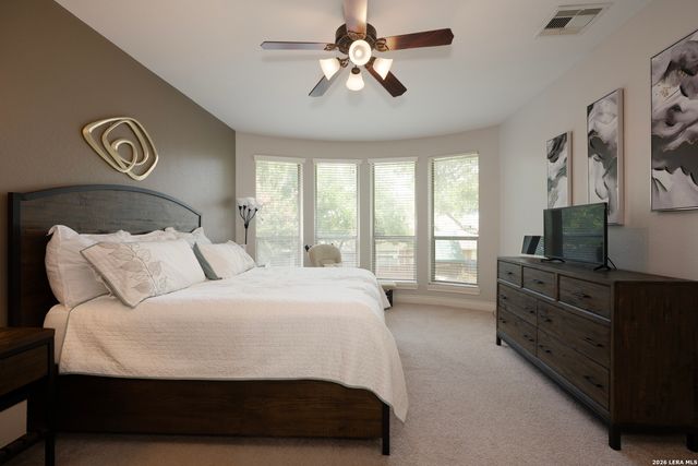 8810 WOODLAND BND, San Antonio, TX 78255