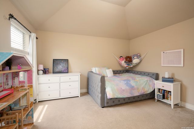8810 WOODLAND BND, San Antonio, TX 78255
