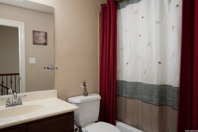 8810 WOODLAND BND, San Antonio, TX 78255