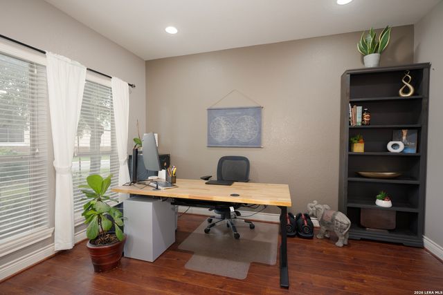 8810 WOODLAND BND, San Antonio, TX 78255