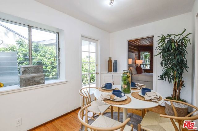 3538 Greenfield Avenue, Los Angeles, CA 90034