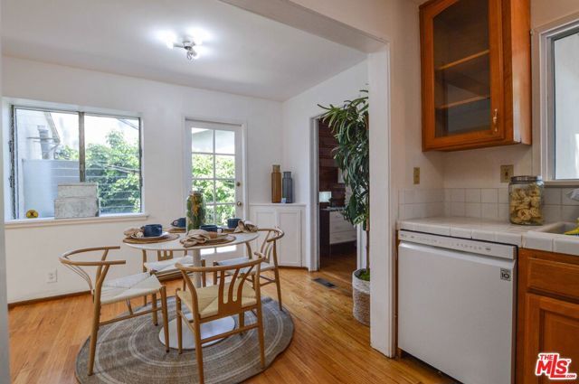 3538 Greenfield Avenue, Los Angeles, CA 90034