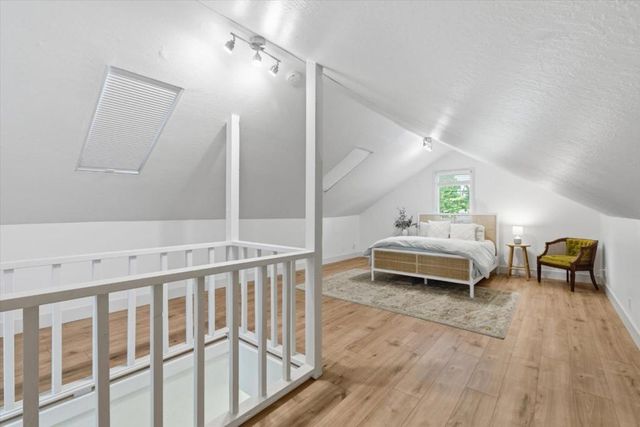 1055 Newhall Street, San Jose, CA 95126