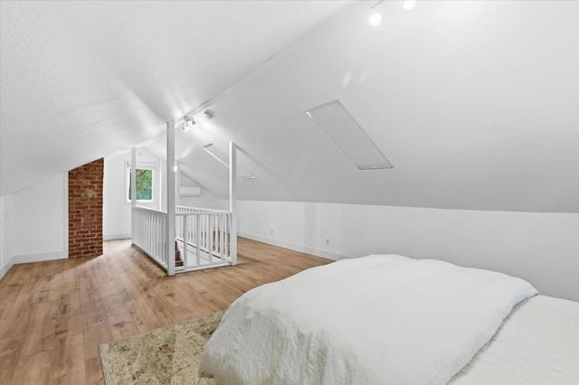 1055 Newhall Street, San Jose, CA 95126