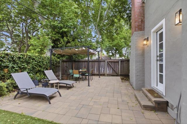 1055 Newhall Street, San Jose, CA 95126