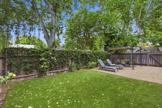 1055 Newhall Street, San Jose, CA 95126