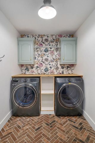 830 E Rachael Drive, Republic, MO 65738