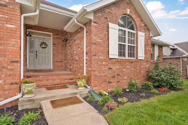 830 E Rachael Drive, Republic, MO 65738