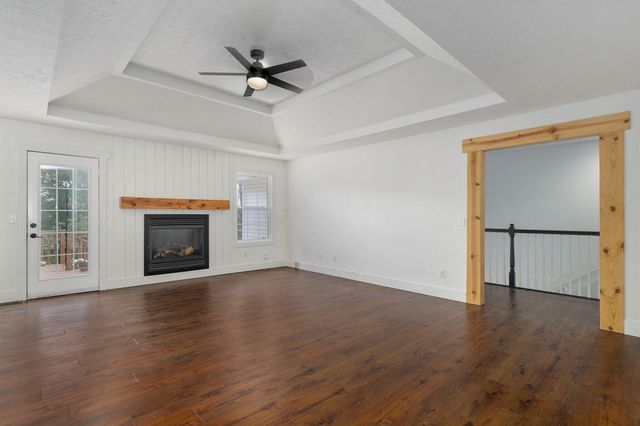 830 E Rachael Drive, Republic, MO 65738
