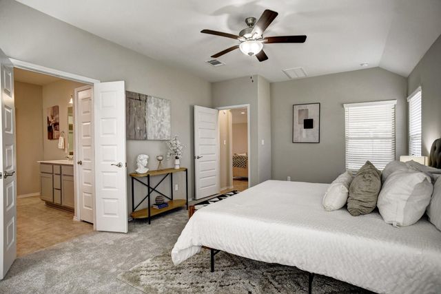 118 Millsaps CT, Bastrop, TX 78602