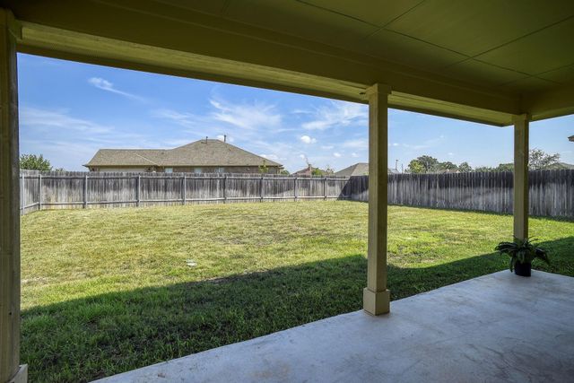 118 Millsaps CT, Bastrop, TX 78602