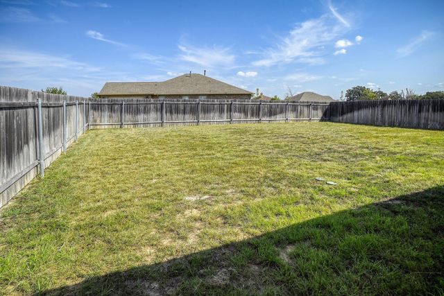 118 Millsaps CT, Bastrop, TX 78602
