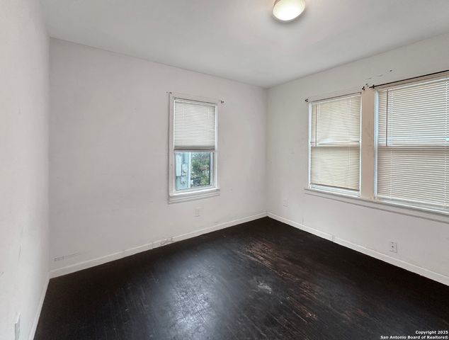 307 Muegge, San Antonio, TX 78202