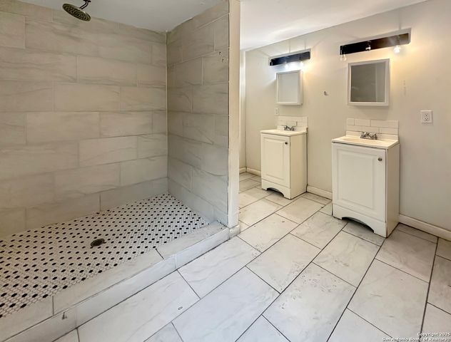 307 Muegge, San Antonio, TX 78202