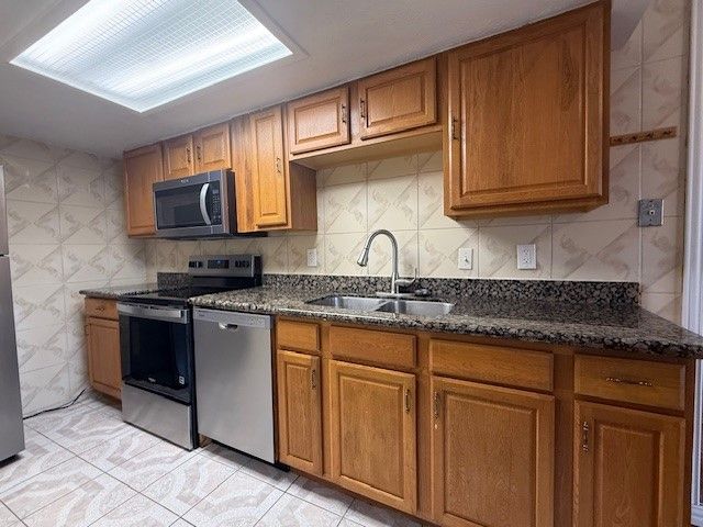 12802 Midway Road 2016, Dallas, TX 75244