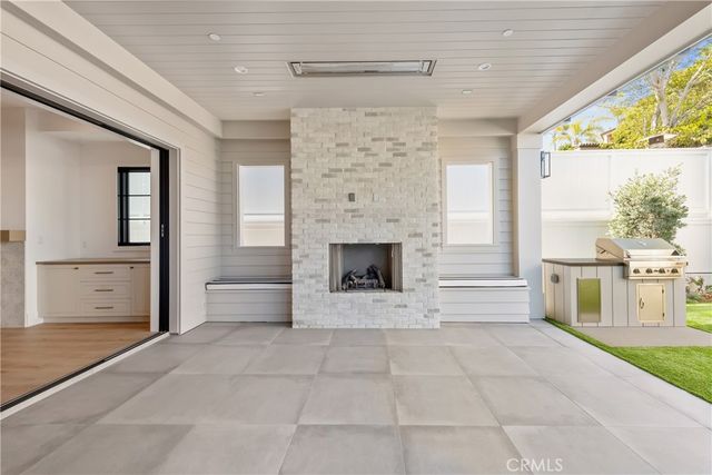 1525 10th, Manhattan Beach, CA 90266