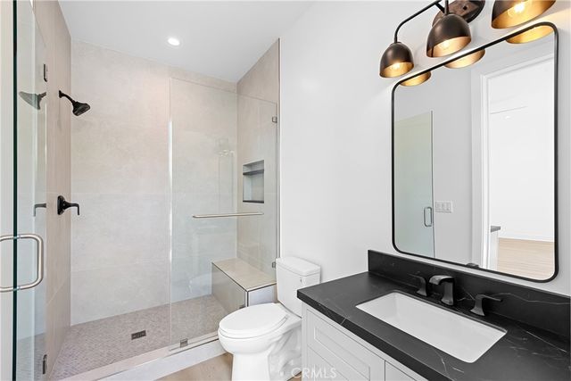 1525 10th, Manhattan Beach, CA 90266