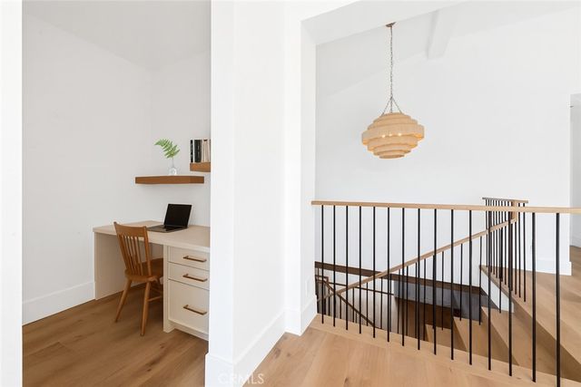 1525 10th, Manhattan Beach, CA 90266