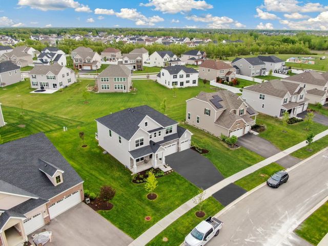 25705 W Rocky Creek Road, Plainfield, IL 60586