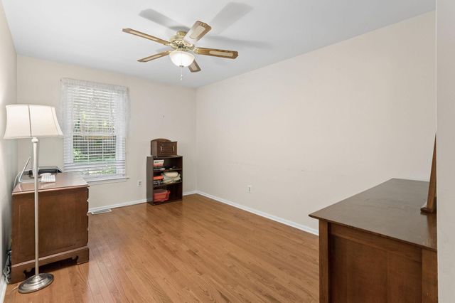 716 WESTFIELD DR, Cinnaminson, NJ 08077