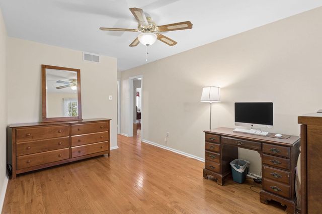 716 WESTFIELD DR, Cinnaminson, NJ 08077