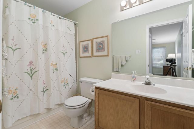 716 WESTFIELD DR, Cinnaminson, NJ 08077