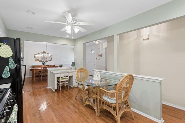 716 WESTFIELD DR, Cinnaminson, NJ 08077