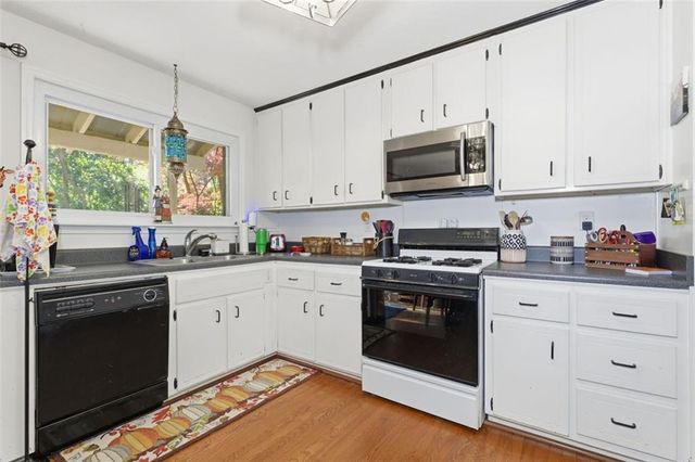 3072 Carmel Drive, Douglasville, GA 30135