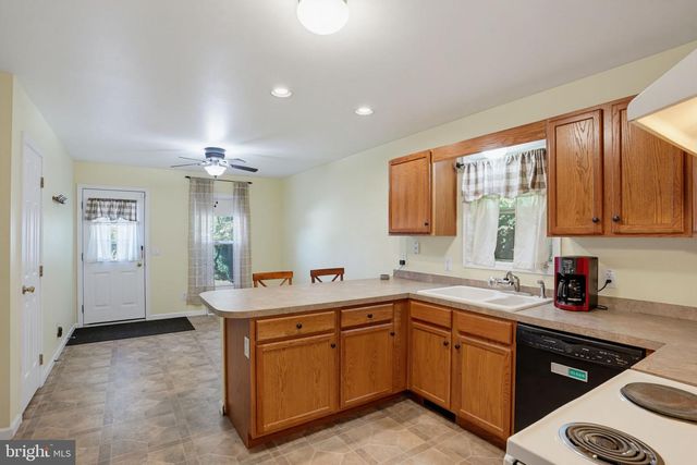 50 N HALSEY RD, Dover, DE 19901