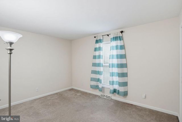 50 N HALSEY RD, Dover, DE 19901