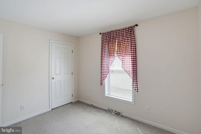 50 N HALSEY RD, Dover, DE 19901