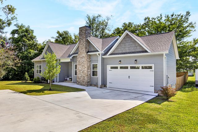 2102 Peerless Road NW, Cleveland, TN 37311