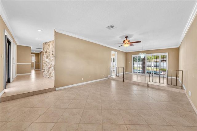 9903 NW 19th St, Coral Springs, FL 33071