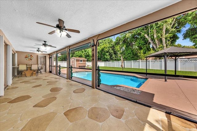 9903 NW 19th St, Coral Springs, FL 33071