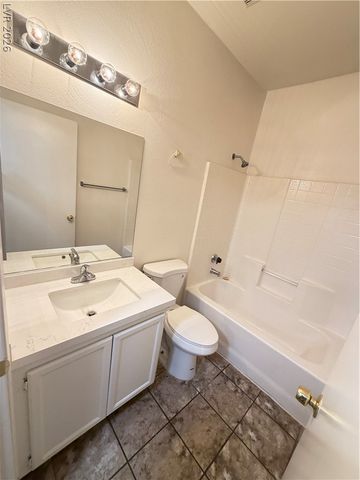 7241 Indian Creek Lane 201, Las Vegas, NV 89149