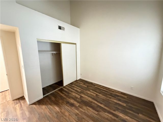 7241 Indian Creek Lane 201, Las Vegas, NV 89149