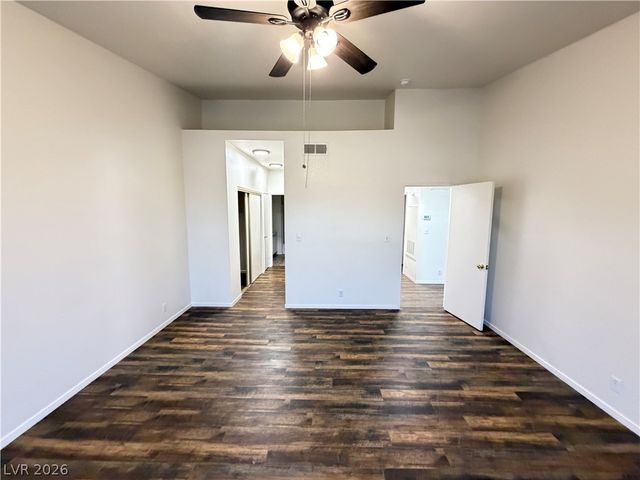 7241 Indian Creek Lane 201, Las Vegas, NV 89149