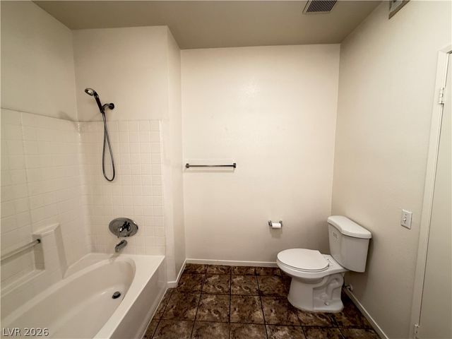 7241 Indian Creek Lane 201, Las Vegas, NV 89149