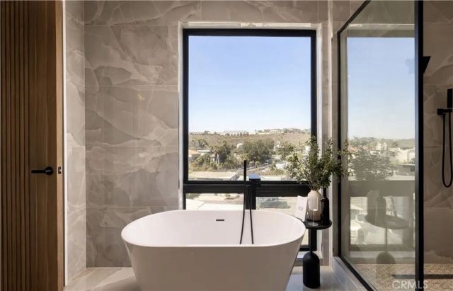126 Calle Redondel, San Clemente, CA 92672