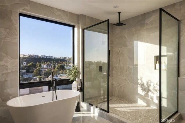 126 Calle Redondel, San Clemente, CA 92672