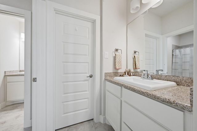 19118 Hartline Green Drive, Cypress, TX 77433